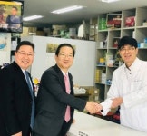 김대업 예비후보, 제주 약국 방문부터 전국 선거운동