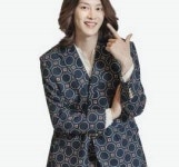 우전브이티, ‘이보플러스 ICL’ 새 모델에 김희철