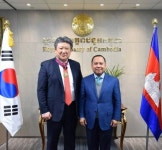 한국비엘약품 노충환 대표, 캄보디아 국왕 훈장 수훈