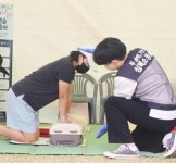 인천성모병원, 소래포구축제서 심폐소생술 응급처치 체험행사