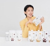 그래디언트, 리앤핏(reNfit) 론칭…브랜드 모델 홍진경 발탁