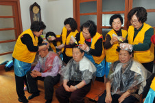 음성자원봉사센터 머리염색 봉사