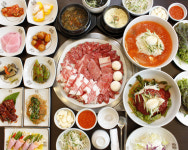 생고기전문정육식당 ‘만우’
