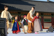 한산모시옷 세계대백제전서 우수성 자랑