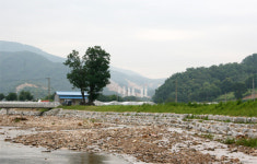 동서고속道 건설현장 인근 둔대천 ‘몸살’