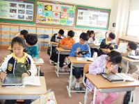 아산 신화초, 태블릿PC 활용 수업