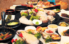 ‘바닷가횟집’ 싱싱 두툼한 활어회 저렴한 가격에 즐겨요