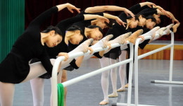 예비 무용학도 우아한 몸짓