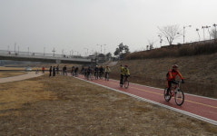 갈마곡2교 | 아름다운 갑천길 두바퀴로 ‘씽씽’