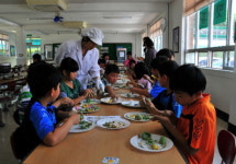 쑥 개떡 만들며 세대간 소통