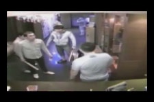 (동영상)천안 유흥주점서 조폭, 집단 난투극