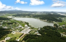 자연 숨쉬는 첨단 산업도시 친환경 바람 분다