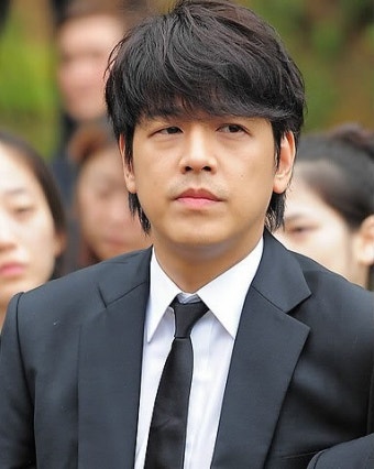 류시원 피소 “전부인 협박 혐의…소속사 '일방적인 고소'”