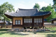[충청의 문화유산] 봄볕을 간직한 동춘당