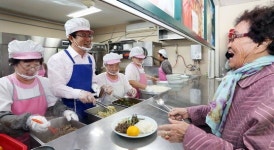 생명푸드시스템(주)한국노인전문요양원점 | 대전 유성구 노인 급식봉사