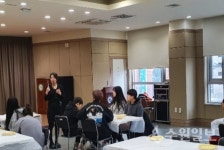 팔달구 화서1동 새마을문고,  푸드 테라피 체험형 인문학 강의 개최