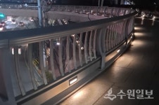 팔달구, 우만동 효성원형육교 바닥조명 LED로 교체