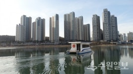 광교호수공원 원천·신대호수에 태양광동력 관리선 운항