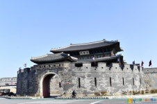 [김충영 수원현미경(38)] 장안구청사에 얽힌 이야기