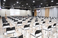 [기획특집]  예술 향기의 명품 수원 한옥 문화공간 팔달문화센터