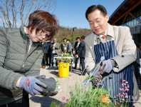 이재준 수원시장, 시민 의견 반영해 일월·영흥 수목원 개장하겠다