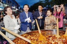 2023 수원 통닭거리 축제 성료