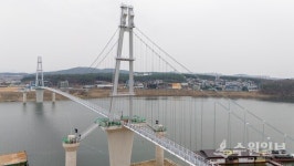 경기도, 여주 남한강 출렁다리 준공...5월 1일 개통