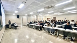 화성특례시, 전 세대 아우르는 선도적 AI 교육 추진한다
