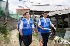 [기획특집] 현대판 수원신문고 폭싹 담았수다 통해 시민 민원에 응답한다!