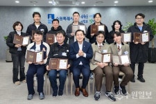 [사설] 멋지다! 어린이 구한 11명의 시민영웅들