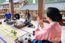 [기획특집]  세계적 문화관광 중심도시 수원 방문을 두 팔 벌려 환영합니다