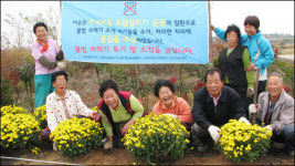 “물장구 치고 놀던 도랑으로”