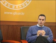 ‘만인보(10,000 Lives)’