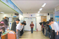 연동주민센터민원에스코트제친절시책 운영