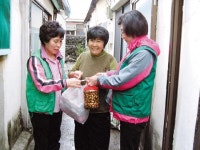삼도2동 부녀회 이웃에 밑반찬 전달