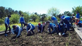 장애인과 나누는 삶, 웃음꽃 피워