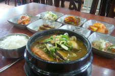 무더위에 지친 심신을 달래주는 맛