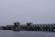 애물단지였던 한도교 갑문 카누경기로 제역할 한다