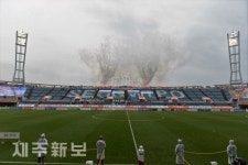 제주 유나이티드 홈 개막전 첫승/서귀포시 월드컵경기장