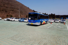 사려니숲길 셔틀버스 운행중단 주차난 우려