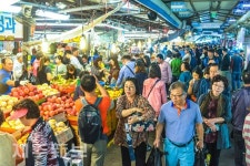 대목 맞은 제주민속오일장