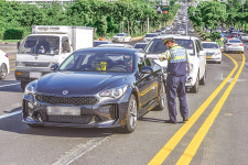 우선차로제 단속 법적 근거 부족하다