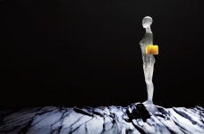 조각과 어우러진 감귤박물관