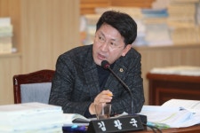 김황국 의원 명시이월 3000억원 넘어 질타