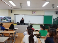 서귀포초, 지역 예술가 협력 뮤지컬 수업 운영