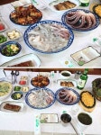 유튜버가 감탄한 신선한 횟감과 푸짐한 인심… 강릉 맛집 강릉수산시장횟집