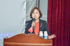 최고 수준의 파트너를 만족시키면 단시간에 최고와 비슷한 수준 가능