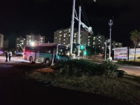 서귀포서 시내버스-호텔 셔틀버스 충돌…17명 중경상