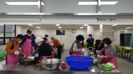 동홍동 지역사회보장협의체, 경로식당 자원봉사 전개