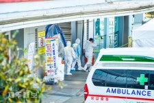 제주 코로나19 추가 확진으로 분주한 제주대학병원